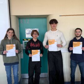 ELSA-Schüler erfolgreich bei Informatik-Wettbewerb ELSA-Schüler erfolgreich bei Informatik-Wettbewerb