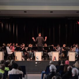 Musikalische Talente überzeugen beim Schulhofkonzert (in der Aula)