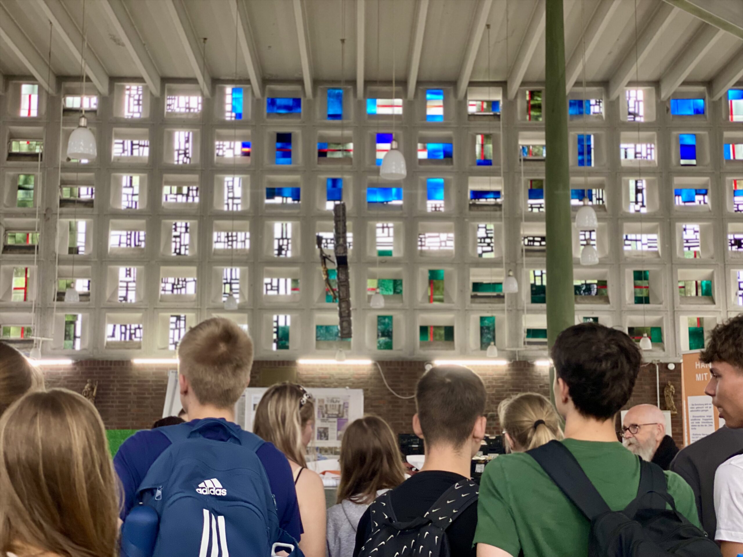 Wenn Glaube Gestalt annimmt – Besuch der Tafelkirche in Oberhausen